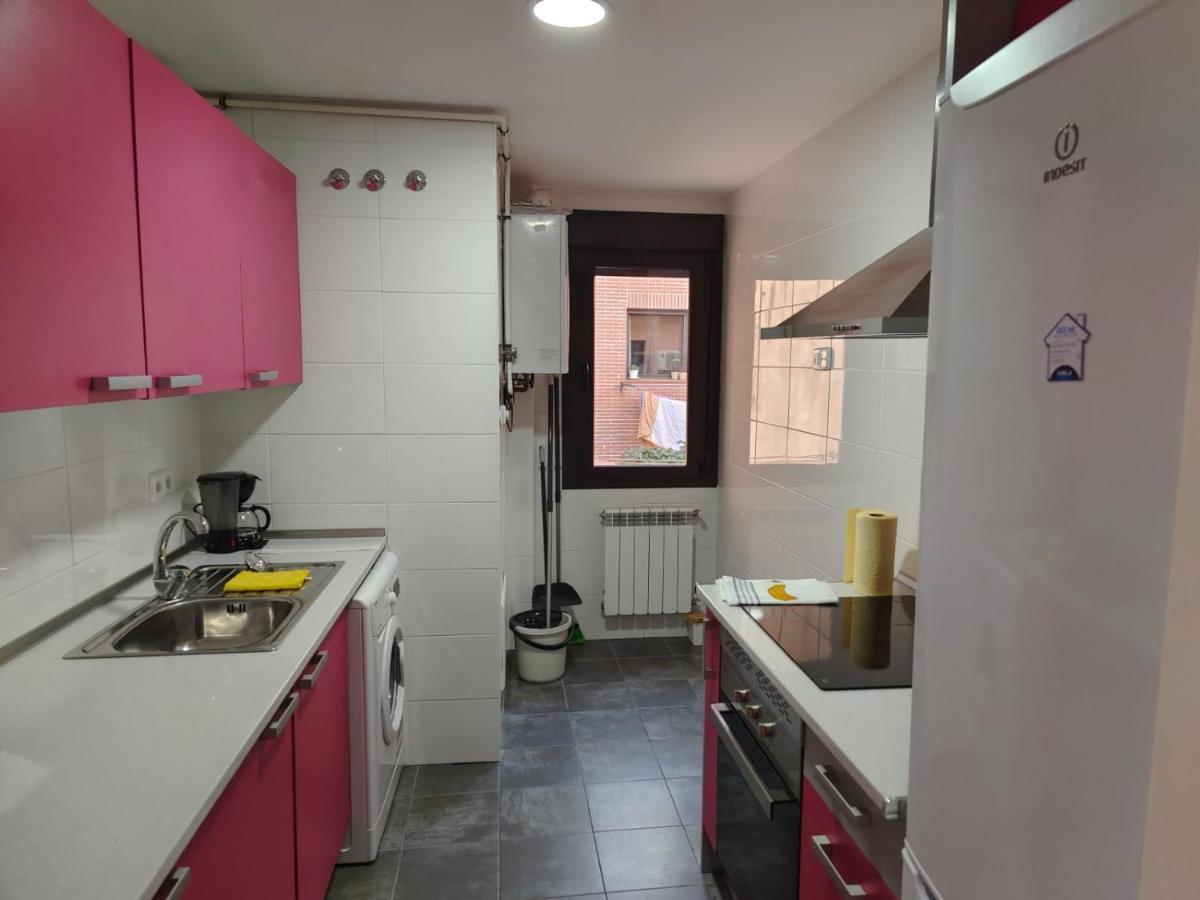 דירות אלקאלה דה הנארס Casa Angel מראה חיצוני תמונה