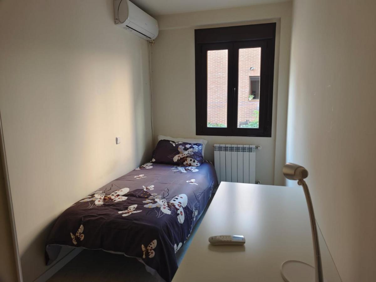דירות אלקאלה דה הנארס Casa Angel מראה חיצוני תמונה